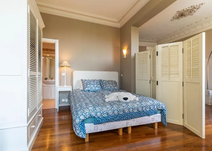Renting - 13 Massena - Live A Dream Luxury Loft - Place Massena 尼斯